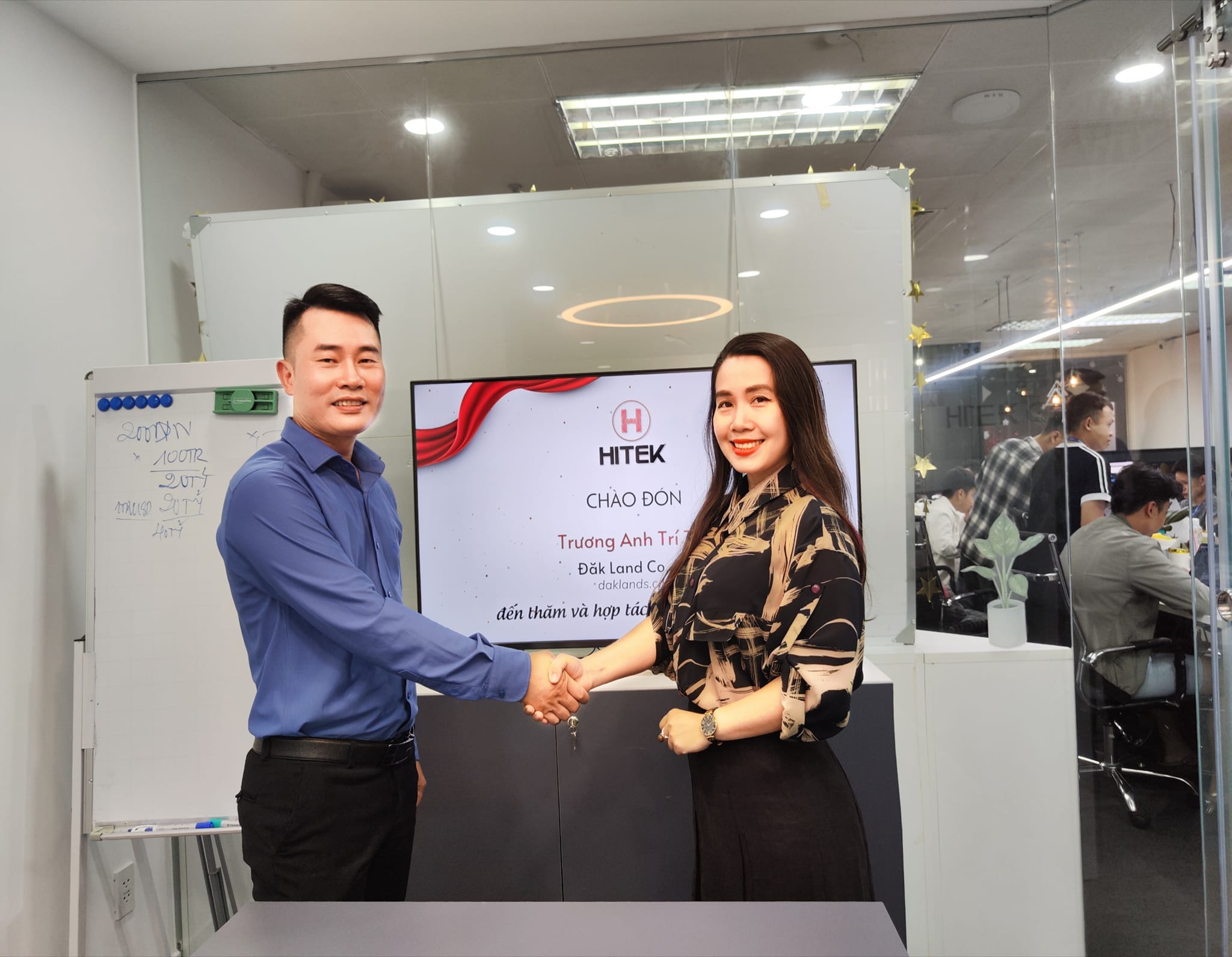 With Đăk Land Coffee – Hitek Group Promotes The Digital Transformation And Social Welfare Project